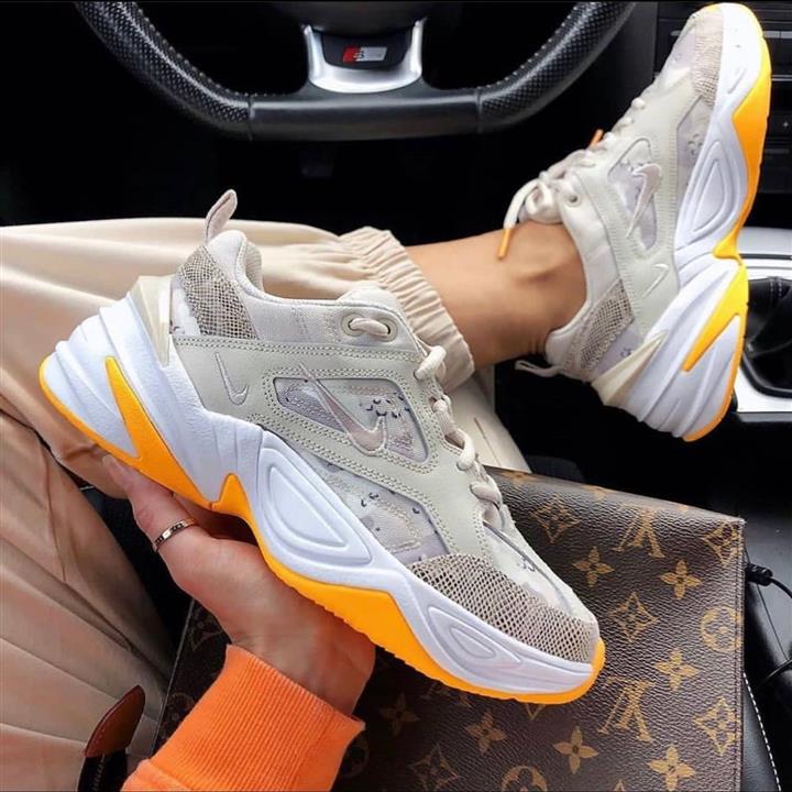 کتونی نایک تکنو زنانه کرم